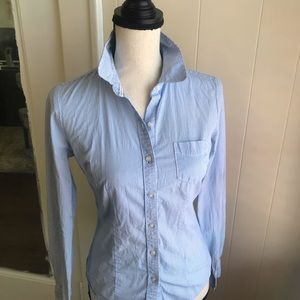 Bundle 4 for $20. Pin stripped long sleeve